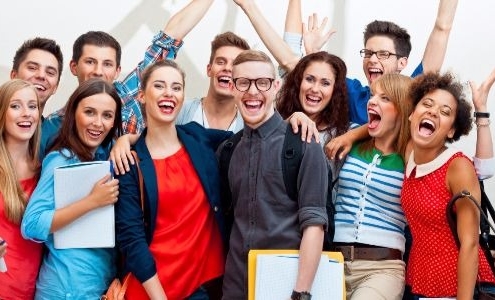 happy-group-of-students banner